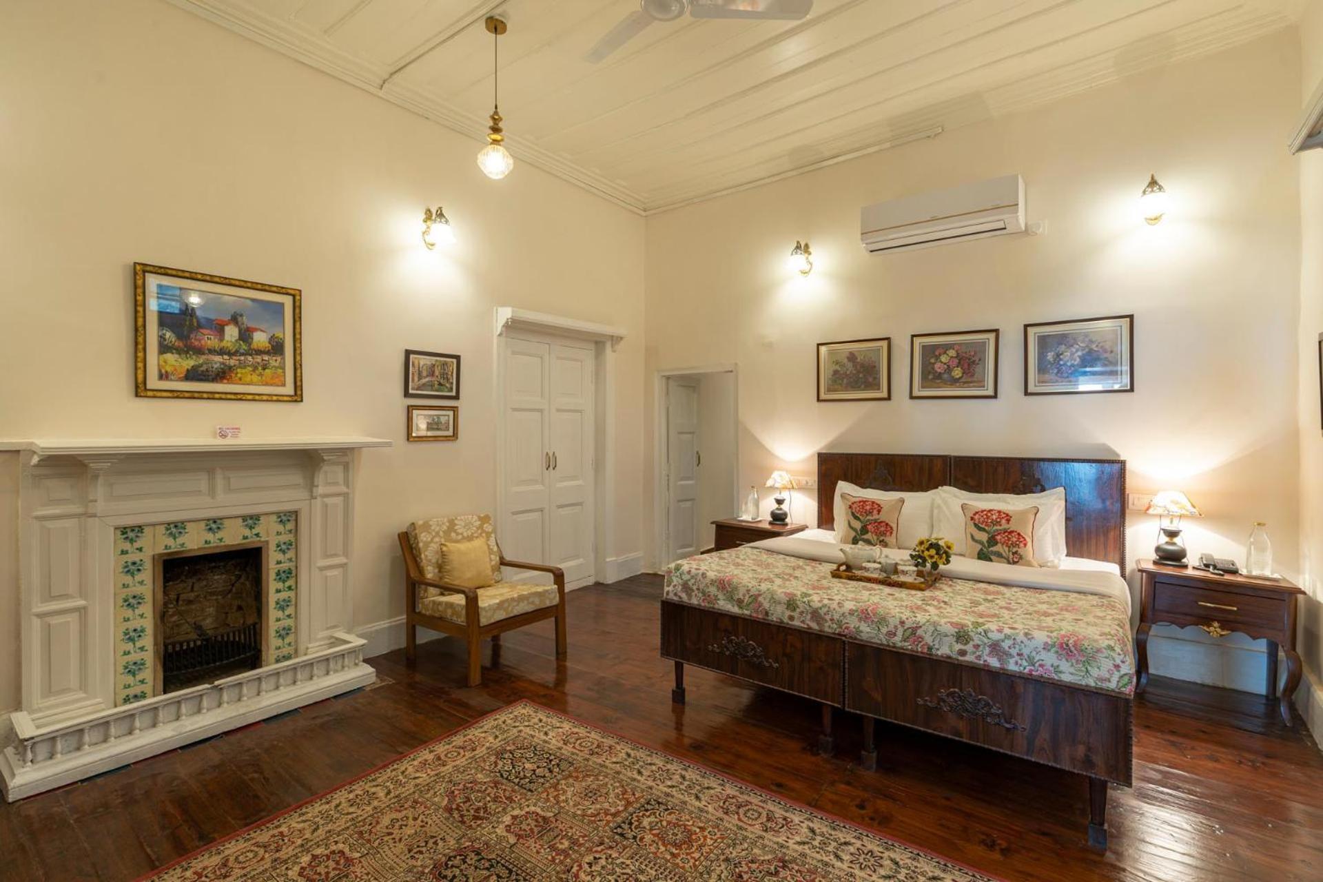 Stayvista At Rose Cottage - Bonfire & Scenic View Shimla Exterior photo